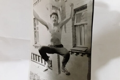 А музика жива